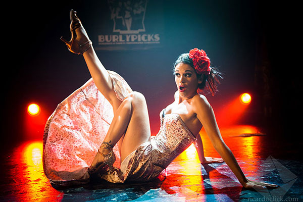 Improvisation cempetition at the Burlypicks edition of the International Burlesque Circus