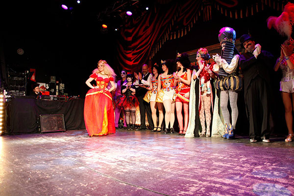 the Kings & Queens edition of the International Burlesque Circus at de Helling in Utrecht