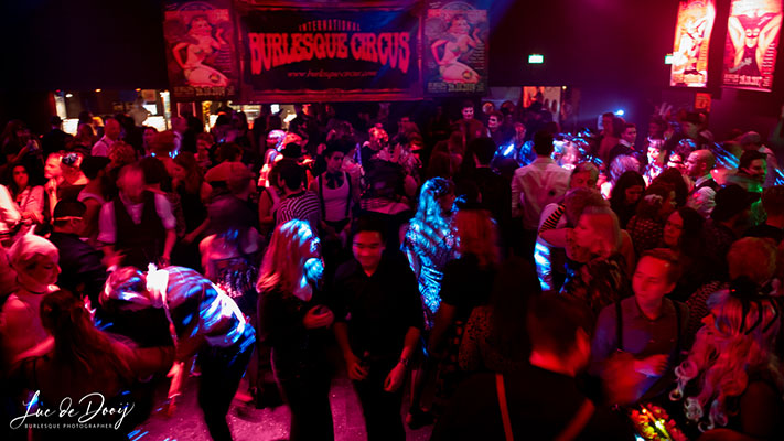 the crowd at the Beastilicious Halloween edition of the International Burlesque Circus in Utrecht produced by Boudoir Noir