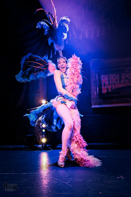 Boudoir Noir presents the International Burlesque Circus - the Birds of Paradise edition 2022 - burlesqueshow by Ruby Colibri